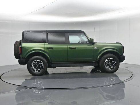 Certified 2025 Ford Bronco Outer Banks AWD/4WD image 28
