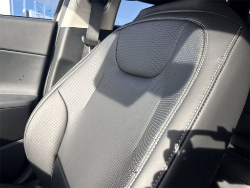 New 2025 Kia EV6 Wind image 38