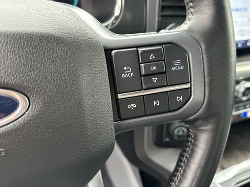 Used 2023 Ford F150 Lariat w/ Max Trailer Tow Package image 26