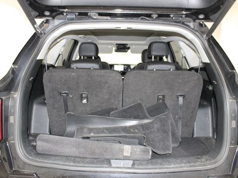 Used 2023 Kia Sorento SX AWD/4WD image 17