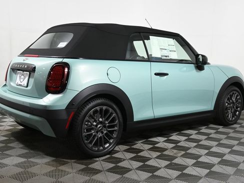 Used 2026 MINI Cooper S FWD image 8