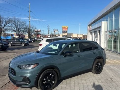 Used 2024 Honda HR-V Sport image 14