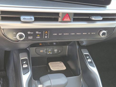 New 2026 Kia Sorento S FWD image 14