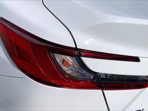 Used 2025 Toyota Camry LE FWD image 27