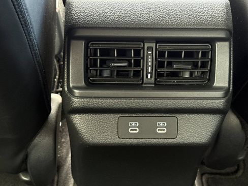 Used 2023 Honda Accord Touring image 39