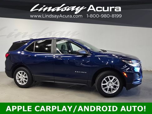 Used 2023 Chevrolet Equinox LS w/ LS Convenience Package image 3