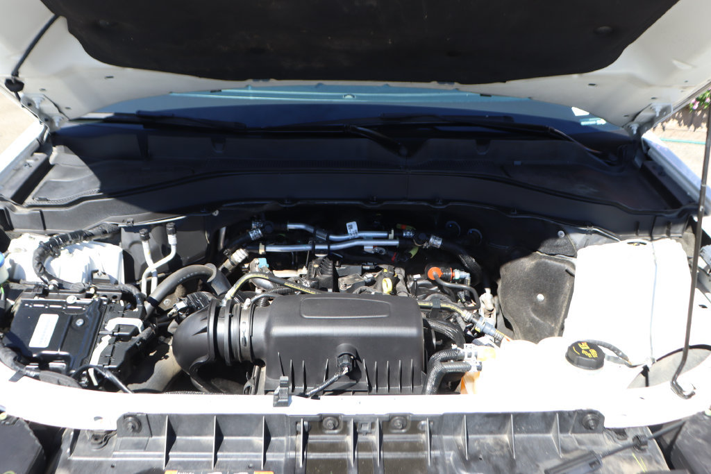 Used 2023 Ford Explorer XLT w/ Equipment Group 202A RWD image 13