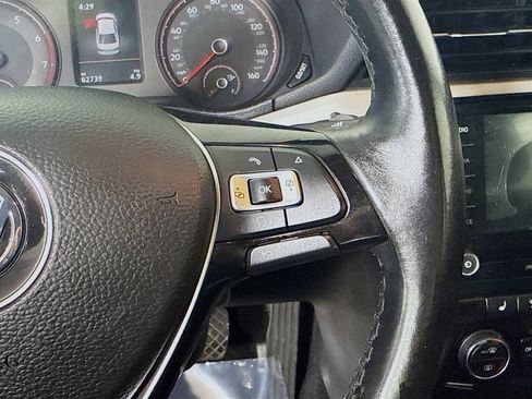 Used 2020 Volkswagen Passat 2.0T SE w/ Sunroof Package image 15