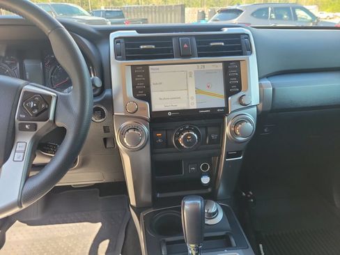 Used 2021 Toyota 4Runner SR5 Premium w/ Moonroof Package AWD/4WD image 22
