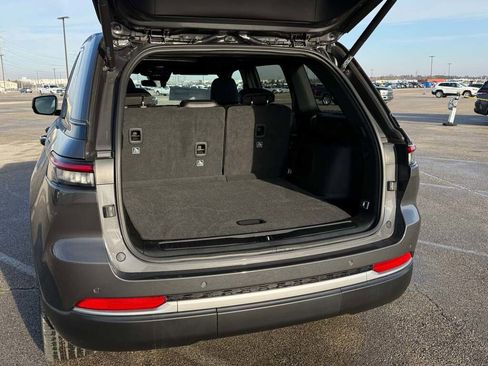 New 2026 Jeep Grand Cherokee Limited image 19