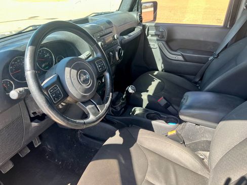 Used 2016 Jeep Wrangler Unlimited Sport w/ Quick Order Package 23S image 9