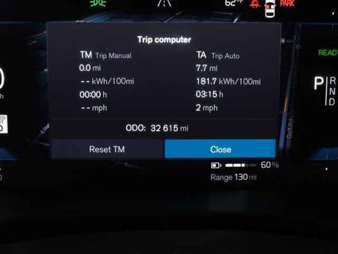 Certified 2023 Volvo XC40 Recharge Ultimate w/ Protection Package Premier image 22