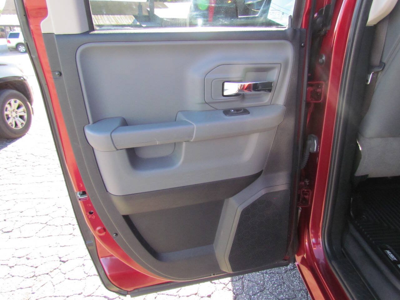 Used 2015 RAM 1500 Big Horn AWD/4WD image 13