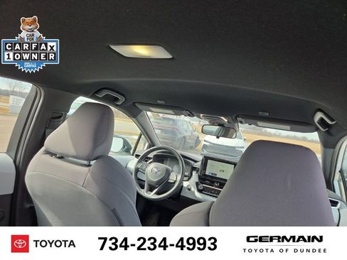 Used 2024 Toyota Corolla SE image 17