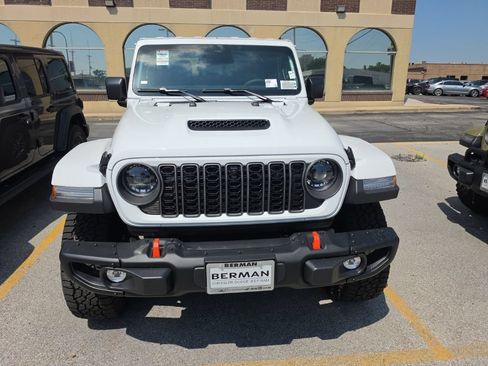 New 2026 Jeep Gladiator Mojave AWD/4WD image 2