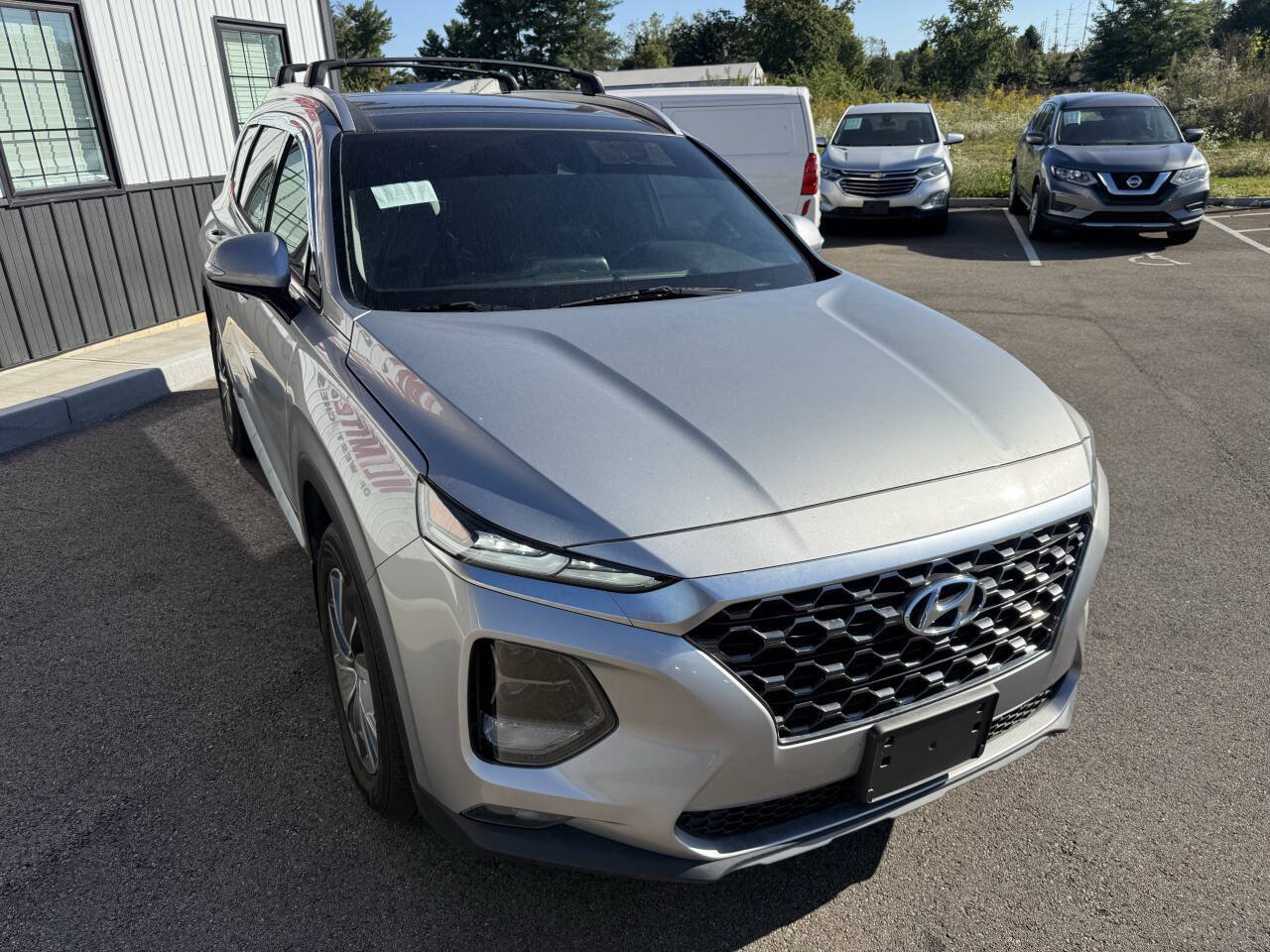 Used 2020 Hyundai Santa Fe SEL w/ Convenience + Premium Package FWD image 4