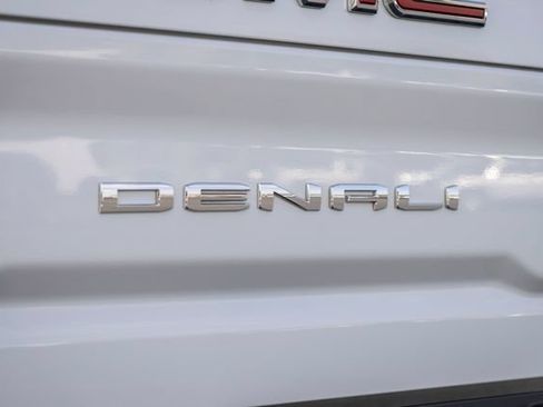 Used 2026 GMC Sierra 3500 Denali w/ Denali Reserve Package AWD/4WD image 26
