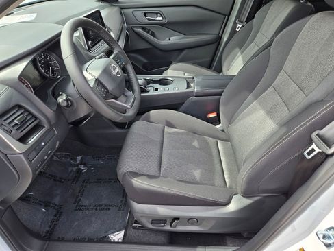 New 2026 Nissan Rogue SV w/ Cold Weather Package FWD image 6