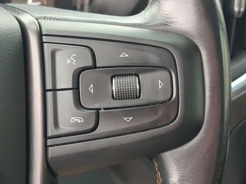 Used 2020 GMC Sierra 1500 AT4 w/ AT4 Premium Package AWD/4WD image 18