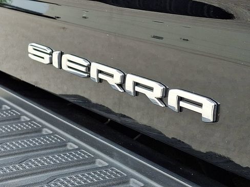 Used 2021 GMC Sierra 3500 Denali w/ Denali Ultimate Package AWD/4WD image 32
