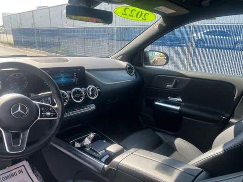 Used 2022 Mercedes-Benz GLA 250 image 17
