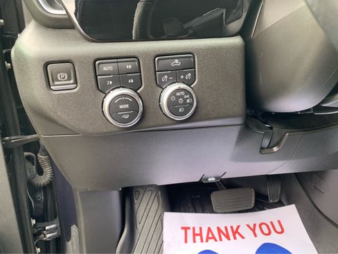 Used 2022 GMC Sierra 1500 Elevation AWD/4WD image 13