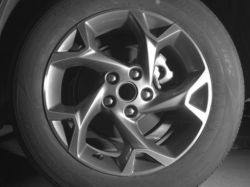 Used 2025 Chevrolet Trax LT image 14