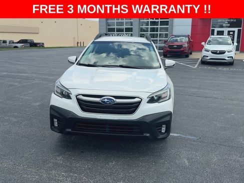 Used 2020 Subaru Outback Premium w/ Popular Package #1 AWD/4WD image 3