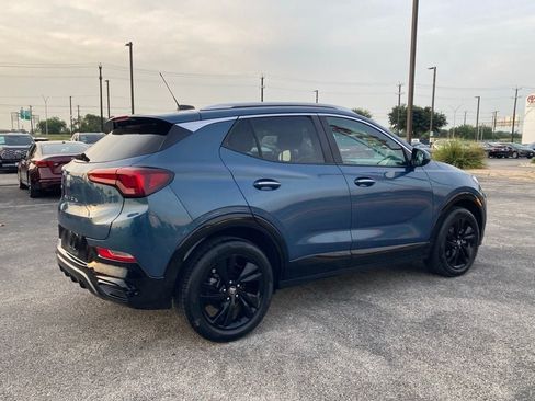 Used 2024 Buick Encore GX Sport Touring FWD image 5