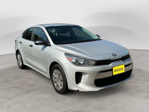 Used 2018 Kia Rio LX FWD image 3