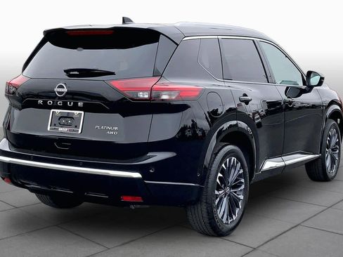 Used 2026 Nissan Rogue Platinum w/ Platinum Premium Package AWD/4WD image 13