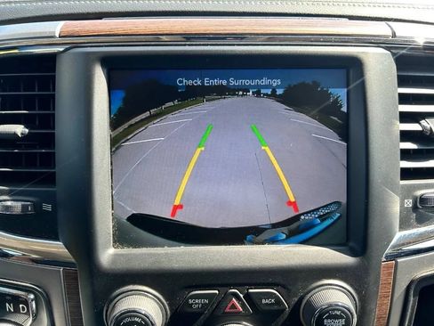 Used 2017 RAM 1500 Laramie RWD image 21
