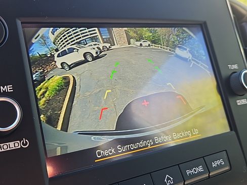 Certified 2025 Subaru Forester AWD/4WD image 8