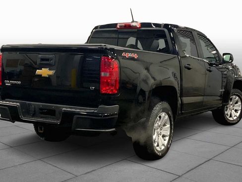 Used 2016 Chevrolet Colorado LT w/ LT Convenience Package image 13
