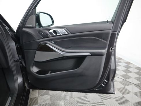 Used 2021 BMW X7 xDrive40i image 26