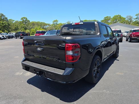 New 2025 Ford Maverick Lobo image 4