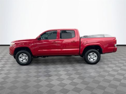 Used 2022 Toyota Tacoma SR image 10