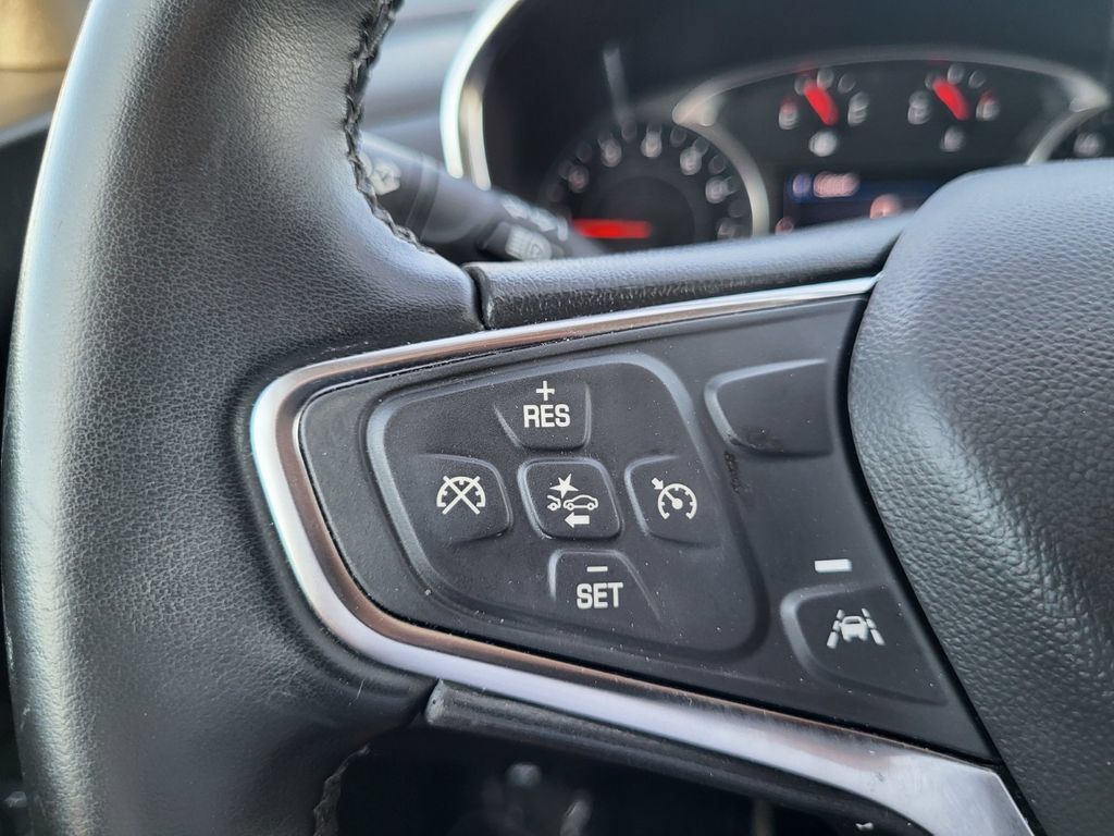 Used 2024 Chevrolet Equinox LT AWD/4WD image 20