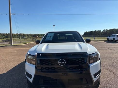 New 2026 Nissan Frontier SV image 6