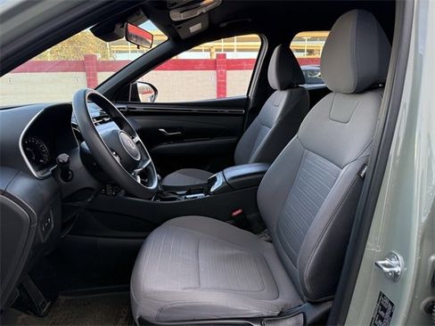 Used 2024 Hyundai Santa Cruz SE image 23