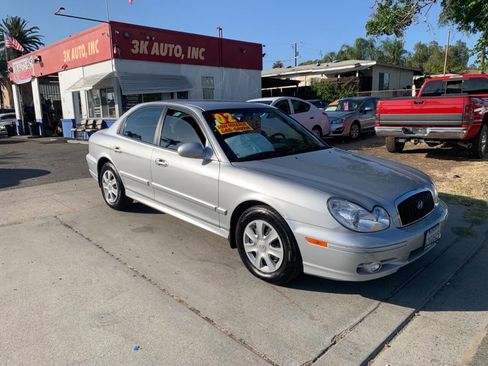 Used 2002 Hyundai Sonata FWD image 1