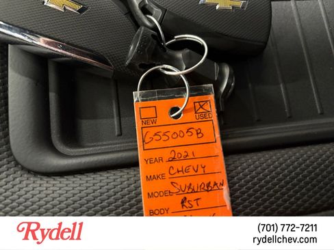 Used 2021 Chevrolet Suburban RST w/ Luxury Package image 22