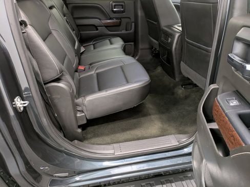 Used 2018 GMC Sierra 1500 SLT image 26