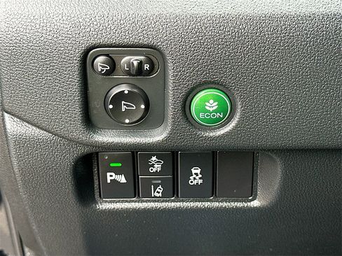 Used 2022 Honda Pilot Black Edition image 10