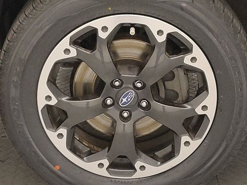 Used 2021 Subaru Crosstrek 2.0i AWD/4WD image 31