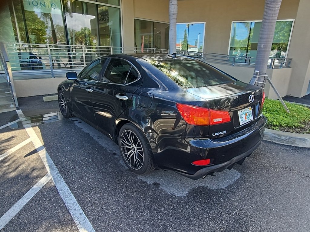 Used 2008 Lexus IS 250 AWD w/ Preferred Accessory Pkg image 4