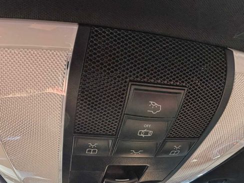 Used 2017 Mercedes-Benz E 400 4MATIC Coupe image 30