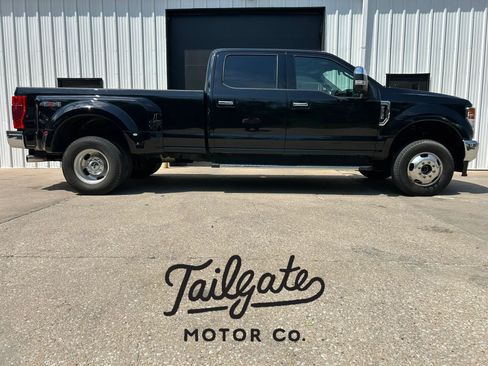 Used 2020 Ford F350 XLT w/ XLT Premium Package AWD/4WD image 1