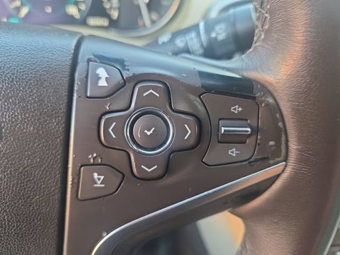Used 2015 Buick LaCrosse Leather FWD image 21