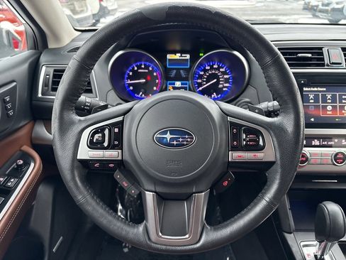 Used 2017 Subaru Outback 2.5i Touring w/ Popular Package #5A image 15